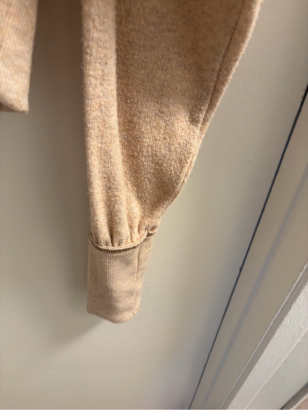 Urban Outfitters Sandstone Cropped Button-Up Cardigan - Picture 5 of 9